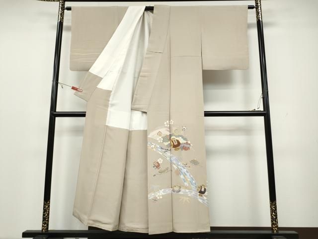 平和屋着物●豪華色留袖 作家物 駒刺繍 地紙宝尽くし花文 金彩 正絹 CAAY4876ut