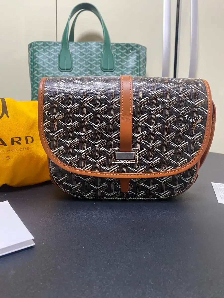 Maison Goyard ベルベデール PM タン