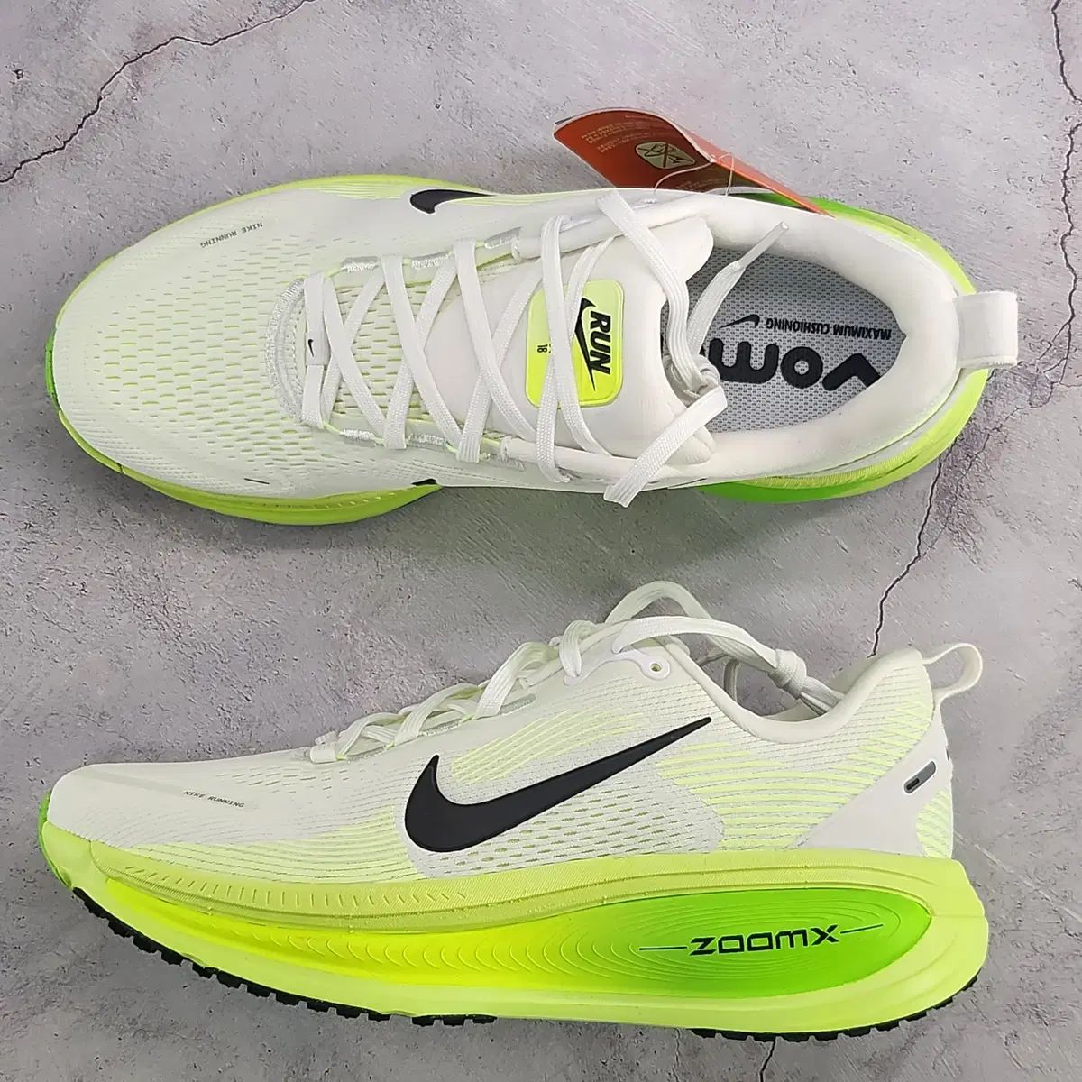  NIKE ナイキ レディース 280 男性 275 ボメロ 18 白 電気 グリーン ランニング その他 靴