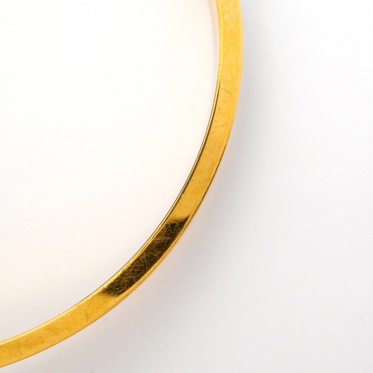 レザー ゴールド