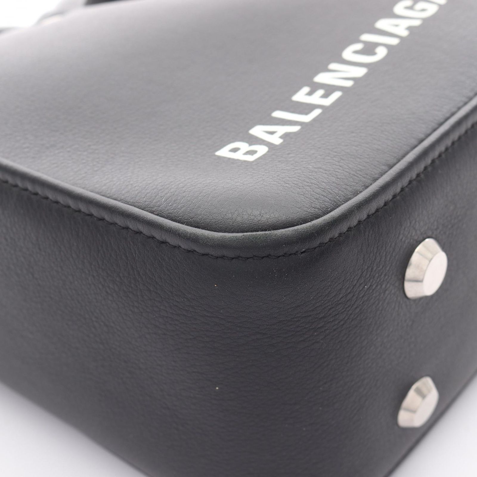 BALENCIAGA ブラック キーホルダー BALENCIAGA - BALENCIAGA バレンシアガ レザーチャーム