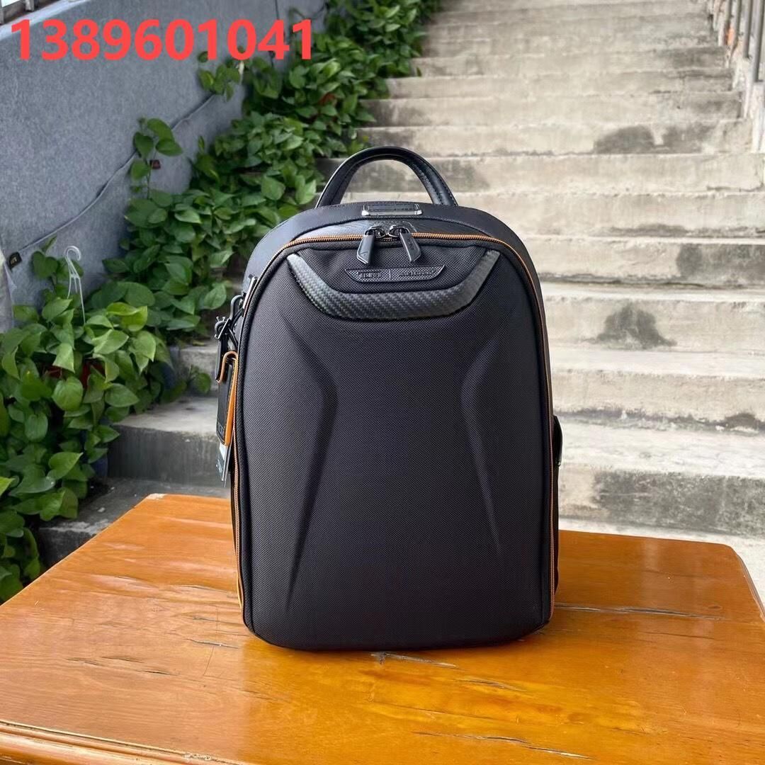 TUMI McLaren「ヴェロシティ」バックパック TUMI I MCLAREN 「ヴェロシティ」バックパック カーボン｜TUMI