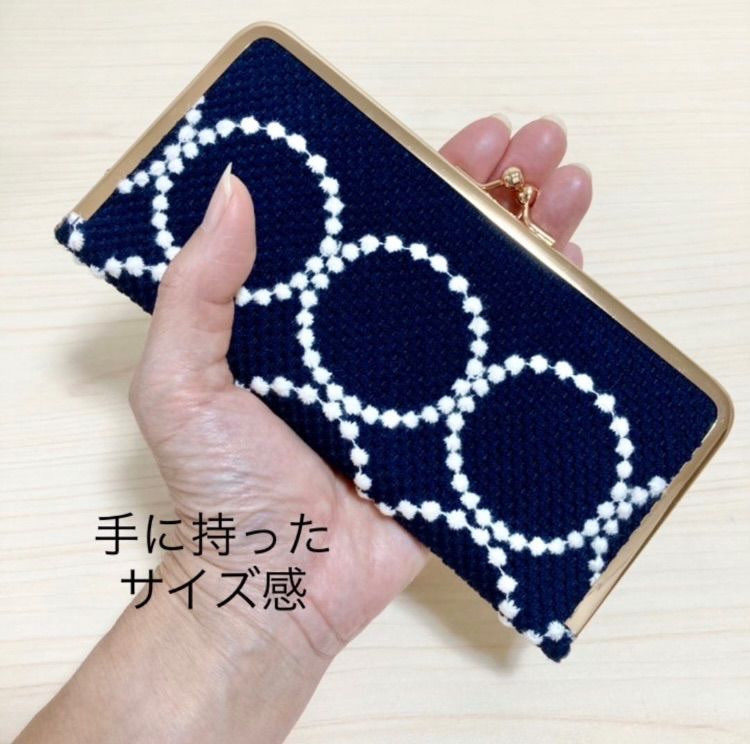 ★ミナペルホネン★tambourine navyのがま口財布★持手付