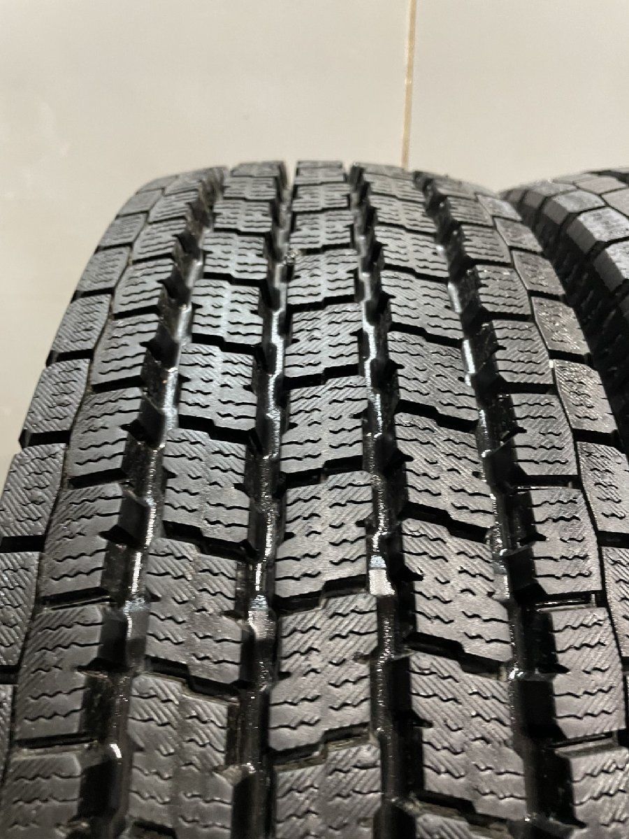 SH-77【極上山】ダンロップ！185/75R15【15×5J 】ダイナ SH-77極上山ダンロップ WINTER MAXX LT03M！185⁄75R15 106⁄104L