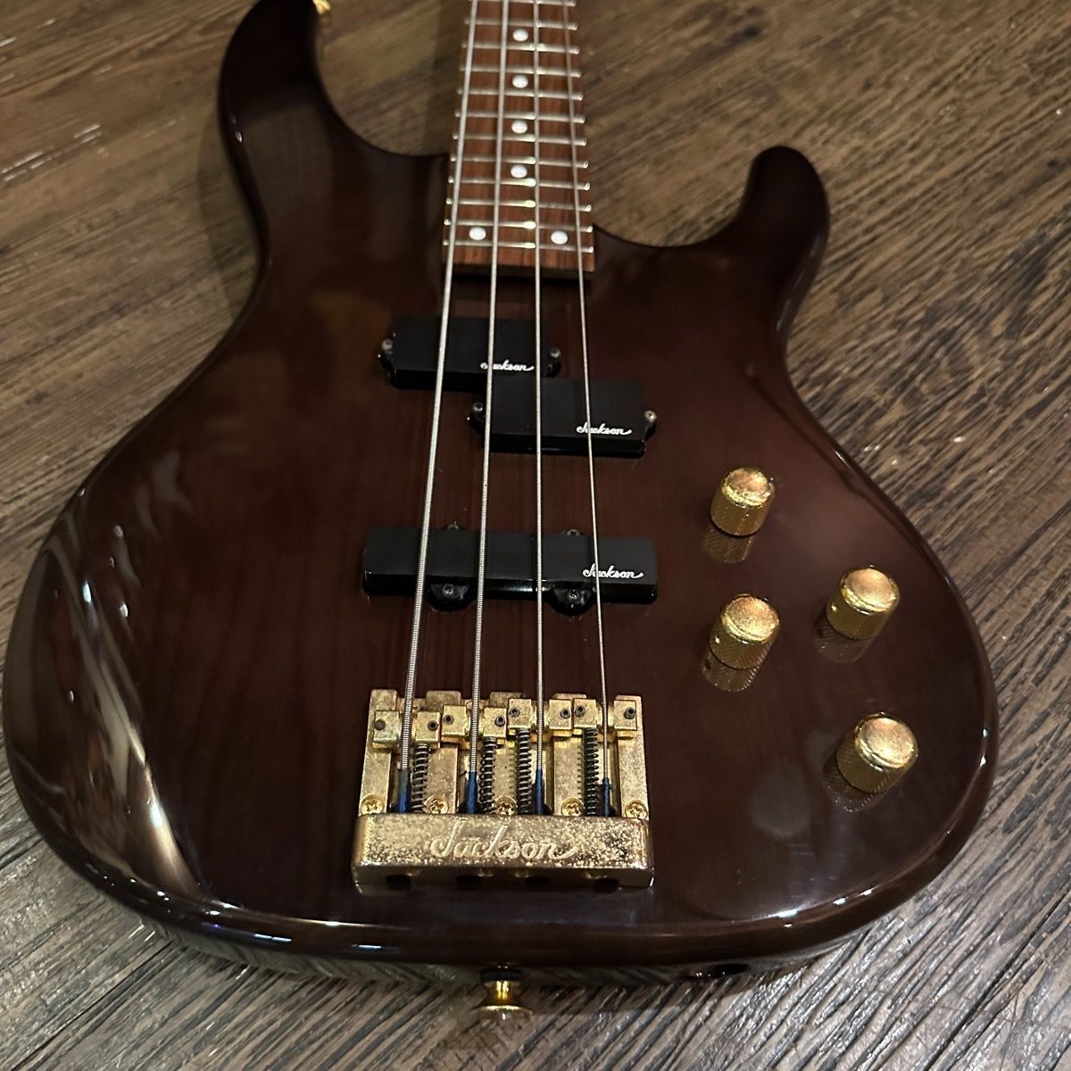Charvel by Jackson CSB-70 Electric bass アクティブ ジャクソン