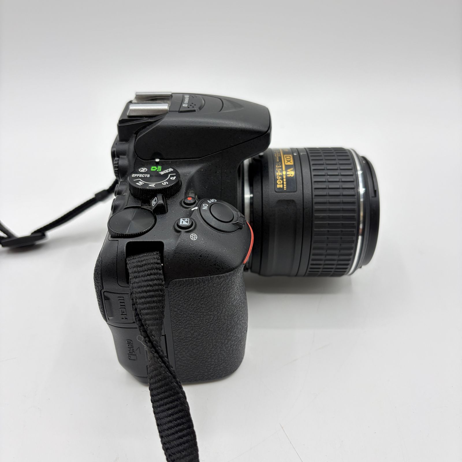 Nikon ニコン D5500 ブラック 18-55mm VR II レンズキット シャッター