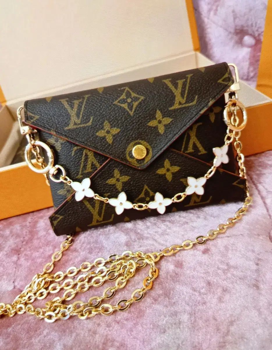 正規品 Louis