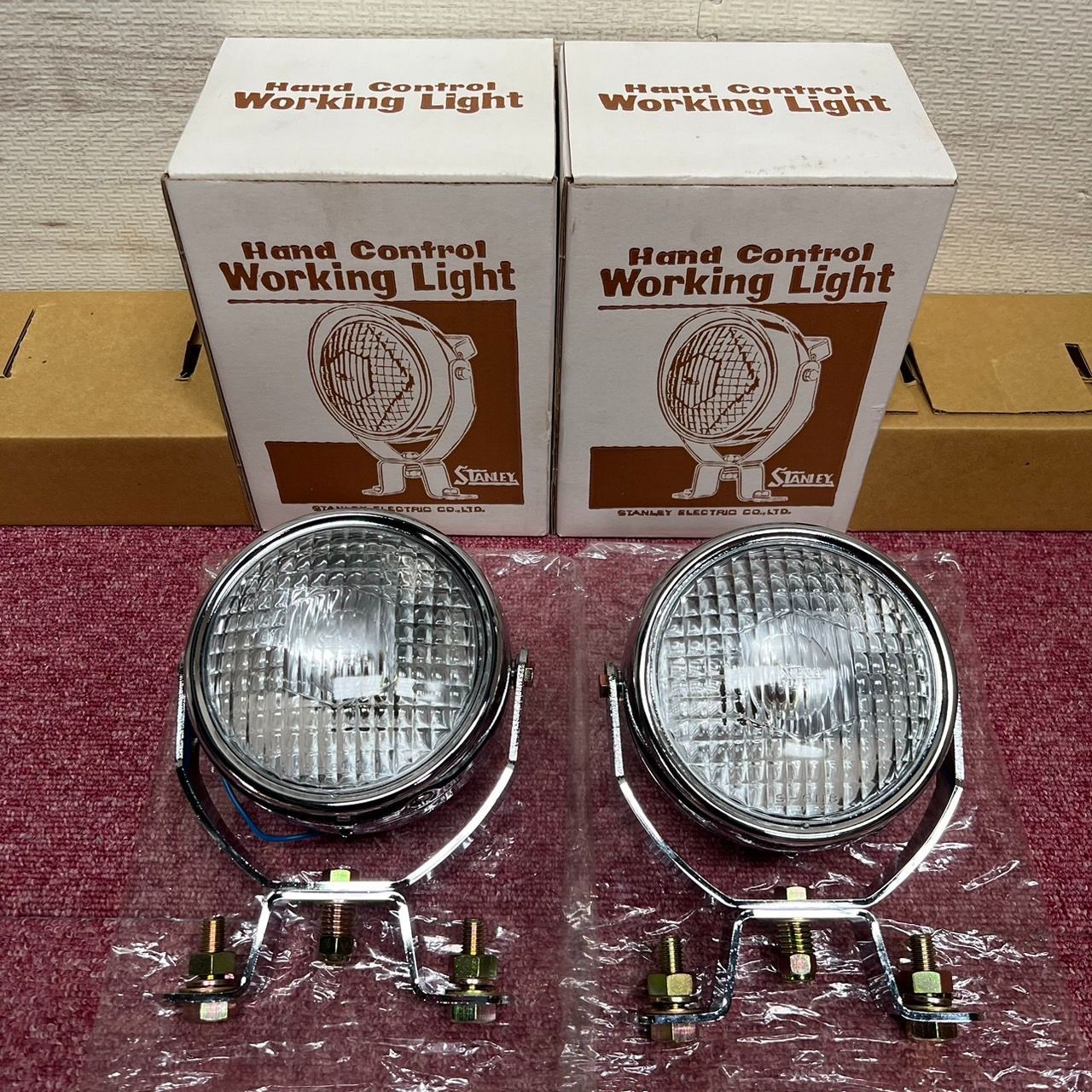 スタンレー ハンドコントロール Working Light 24V HS420 2つ 