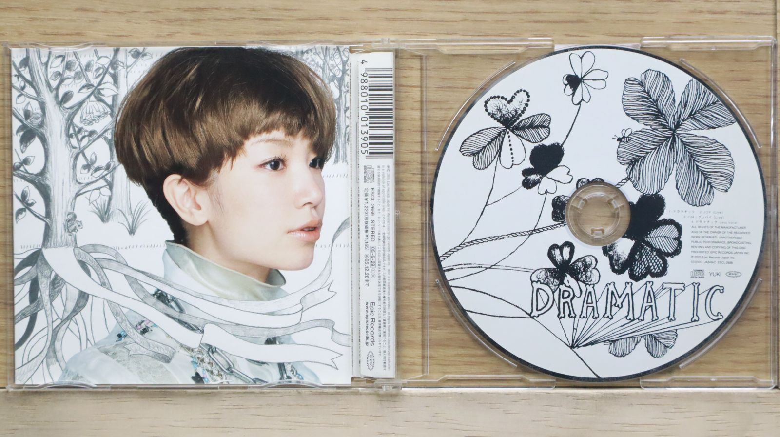 国内盤CD☆ユキ/YUKI□ ドラマチック 【ESCL2659/4988010013905