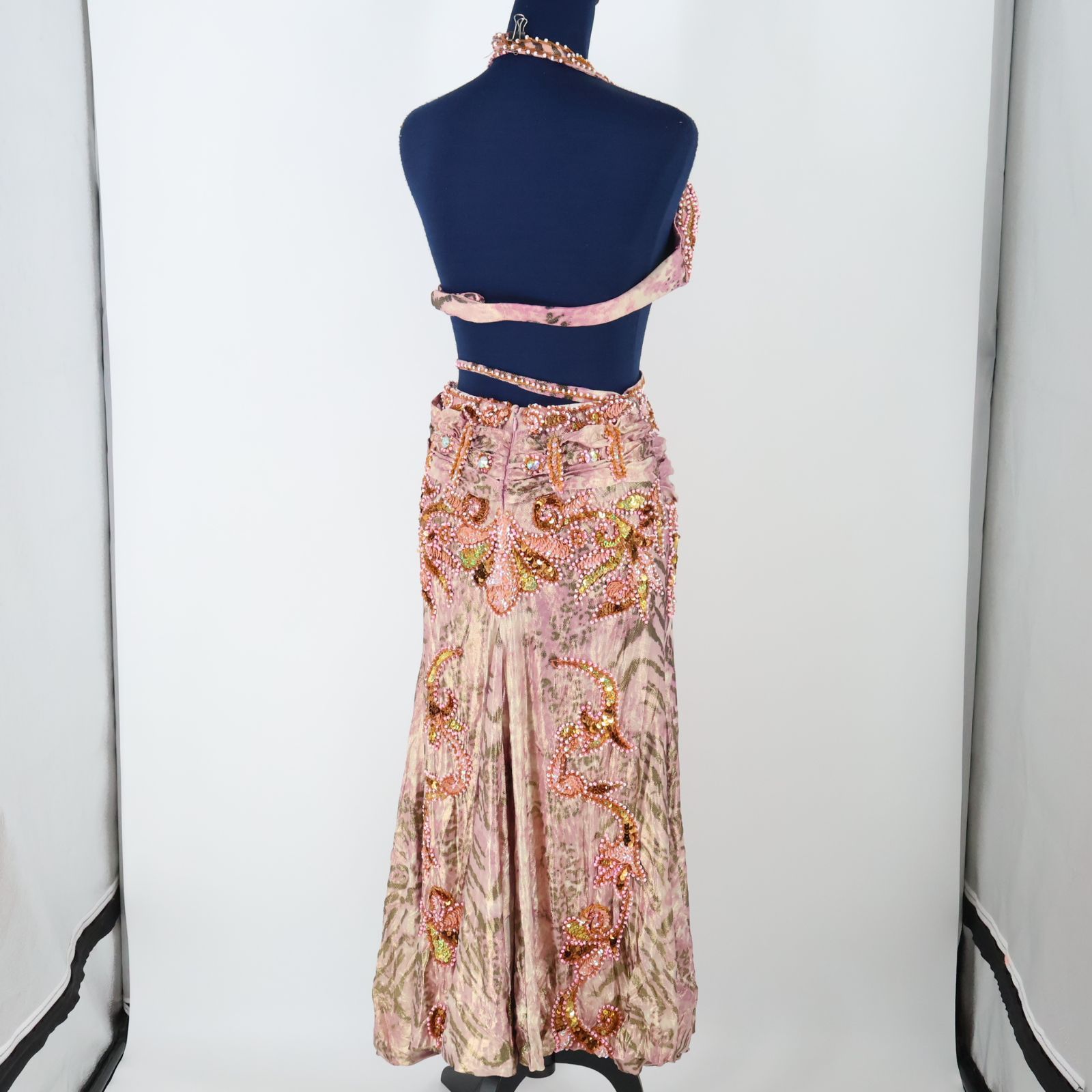 エジプト製 ベリーダンス用オリエンタル衣装】薄ピンク Queen