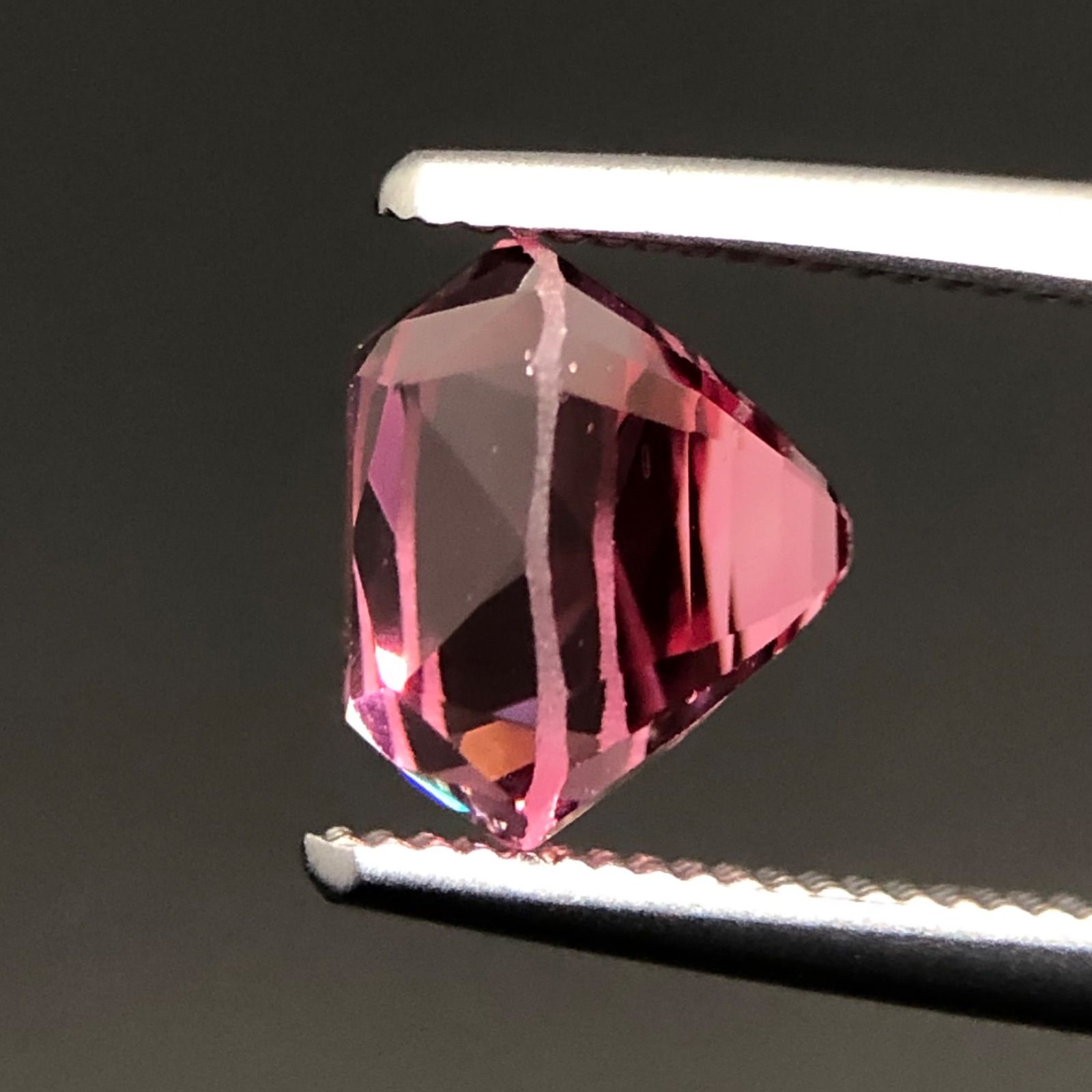 美品&お得]天然非加熱 モゴック産 パープル スピネル 1.60ct 