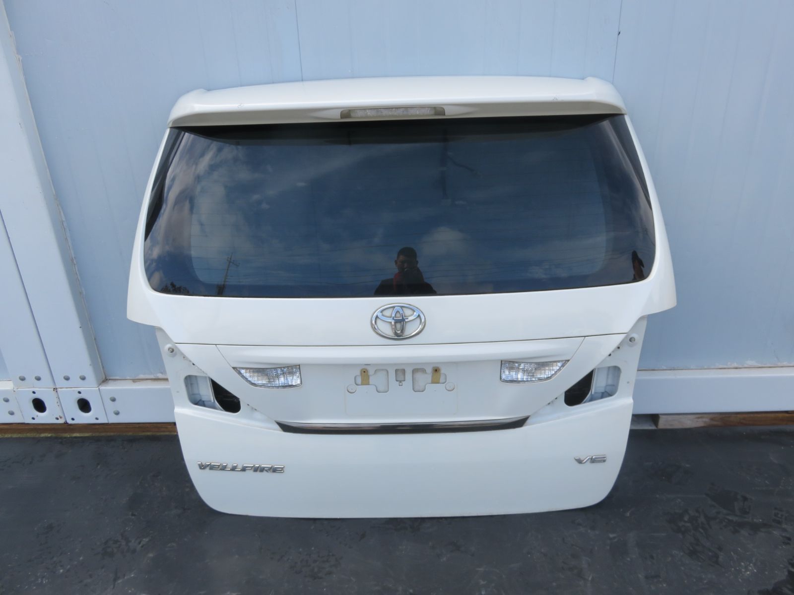 SFC2611 ヴェルファイア ANH20W ANH25W GGH20W GGH25W 前期 純正 パワーバックドア リアゲート トランク ハッチバック カメラ付き 070 パールホワイト