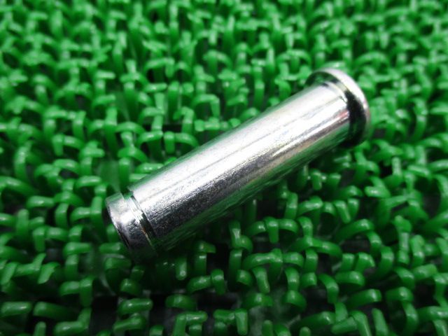 ゼファー400 ステップペグピン 92043-1145 ZR400C 在庫有 即納