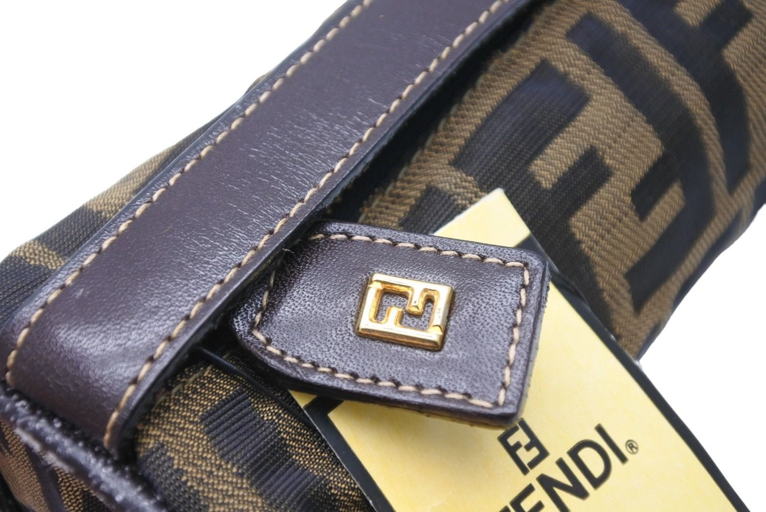 タテ165cm【美品】FENDI フェンディ ズッカ柄 ポーチ ミニハンド 