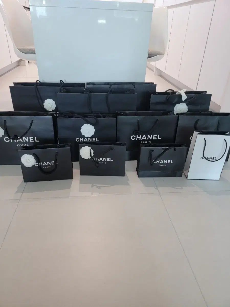 【大量まとめ】　LOUIS VUITTON ルイヴィトン　空箱まとめ55点　財布 大量まとめ】 LOUIS VUITTON ルイヴィトン 空箱まとめ55点 財布 大量