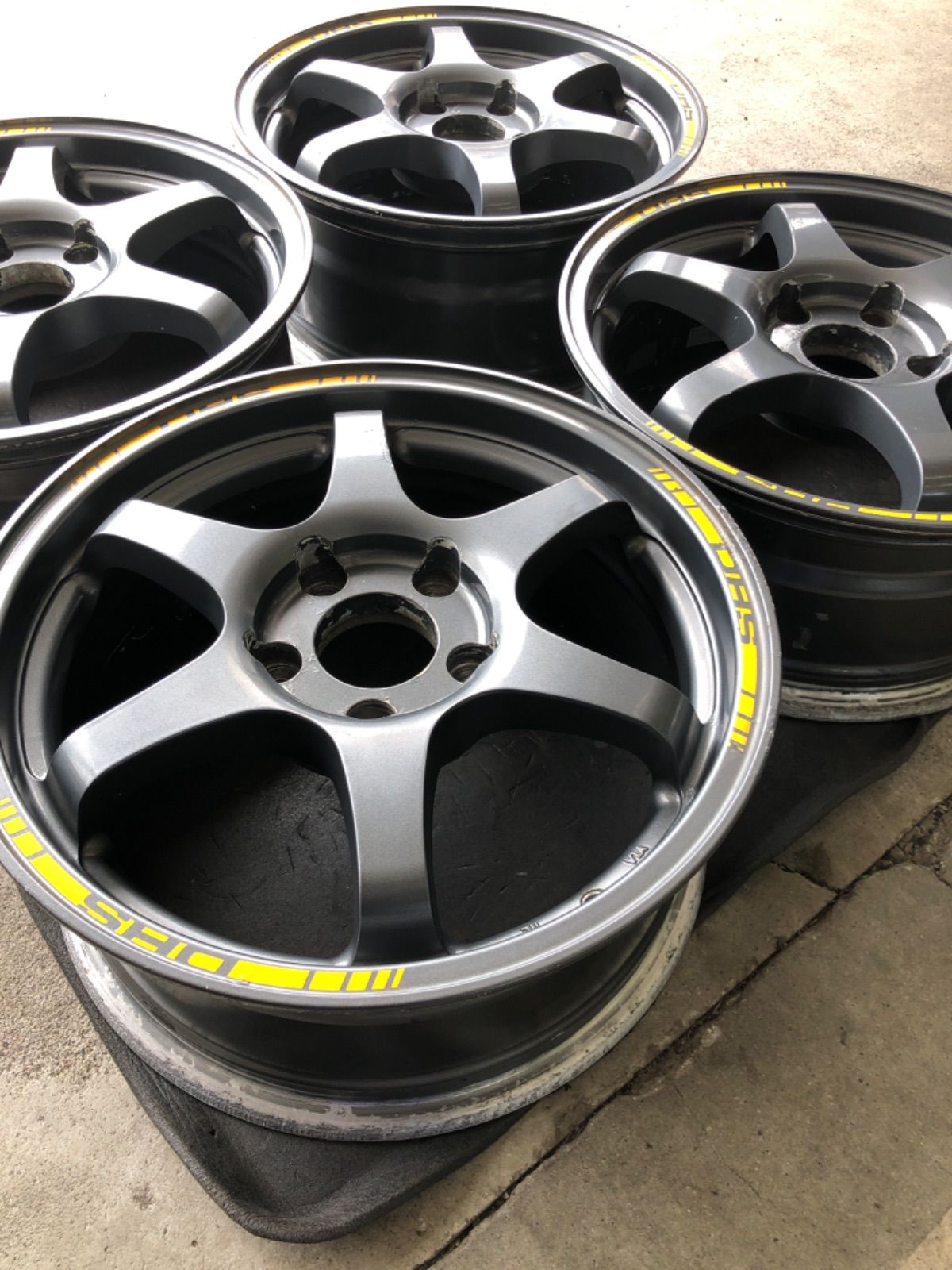 デリカ ブリヂストン