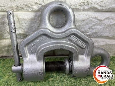 ねじ式クランプ