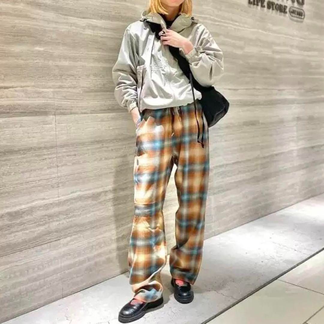 DANTONダントン　ダントン ナイロンフードコート グレージュ M (38) DANTON ナイロンフードコート DANTONダントン ダントン ナイロンフード