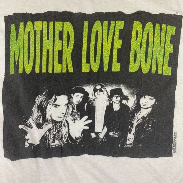 トップス Rare 90s MOTHER LOVE BONE XL 1990 1990 MOTHER LOVE BONE VINTAGE T-SHIRT PEARL JAM GRUNGE | Defunkd