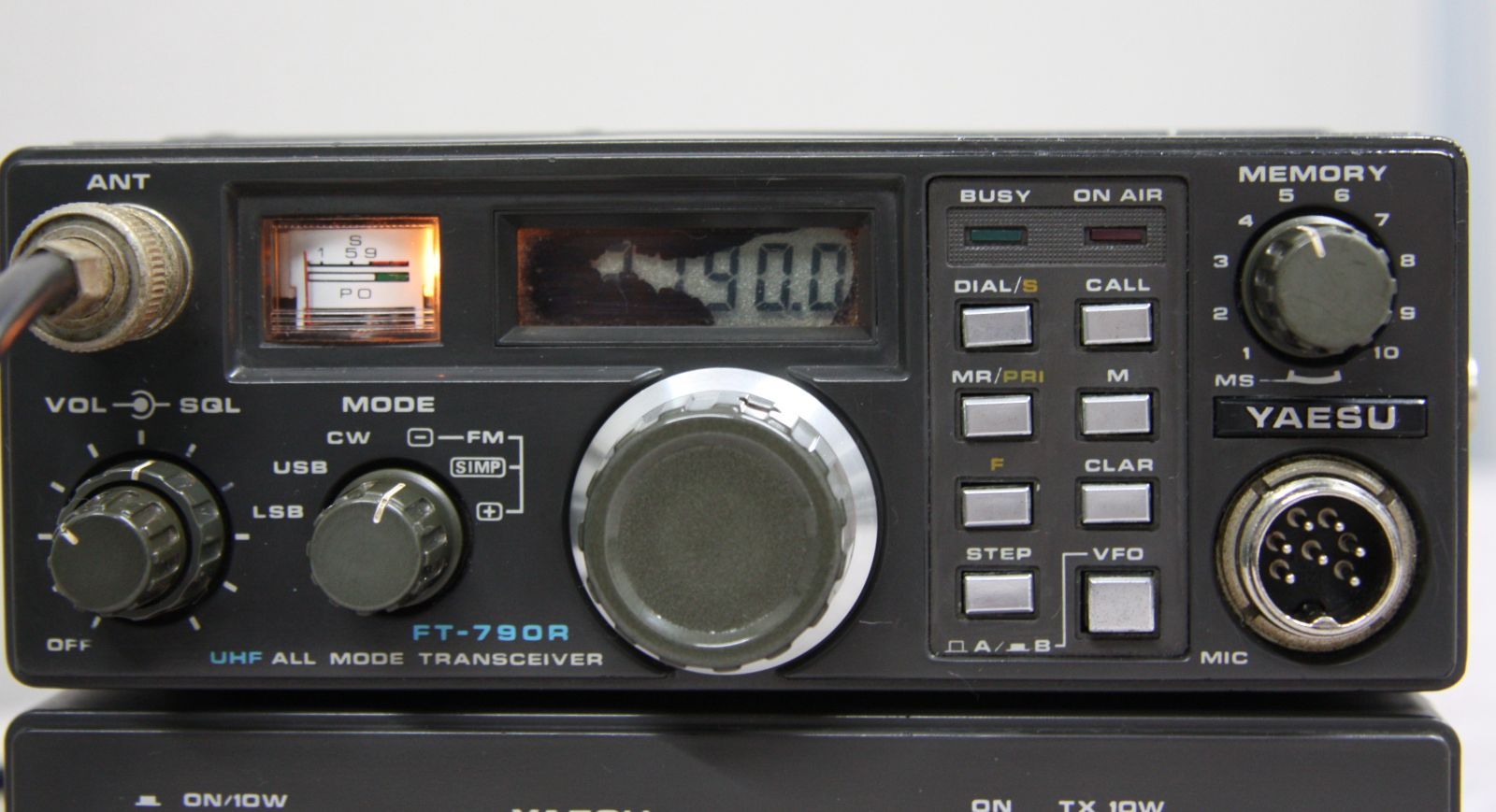 YAESU 430MHz帯オールモードトランシーバーFT-790Rと10Wリニア