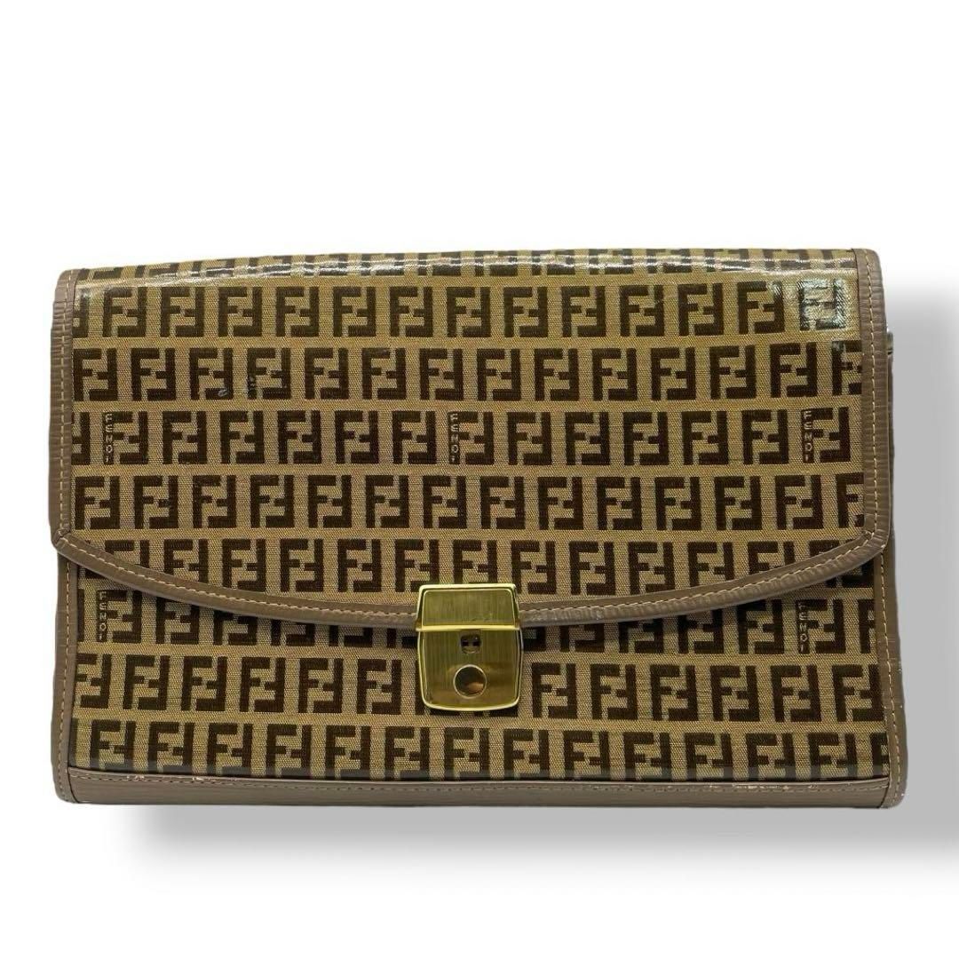 FENDI フェンディ クラッチバッグ セカンドバッグ ズッカ柄 FF ロゴ ゴールド金具 エナメル 茶
