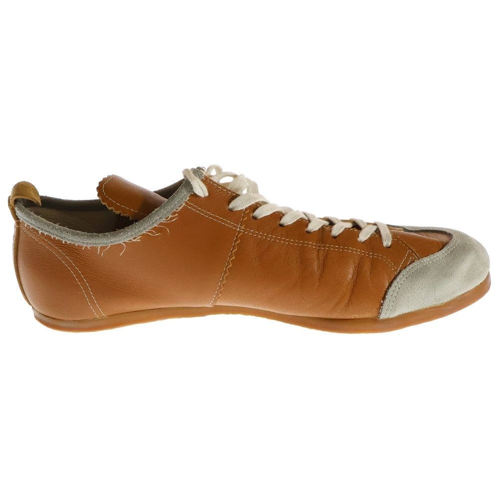 グレー ブラウン