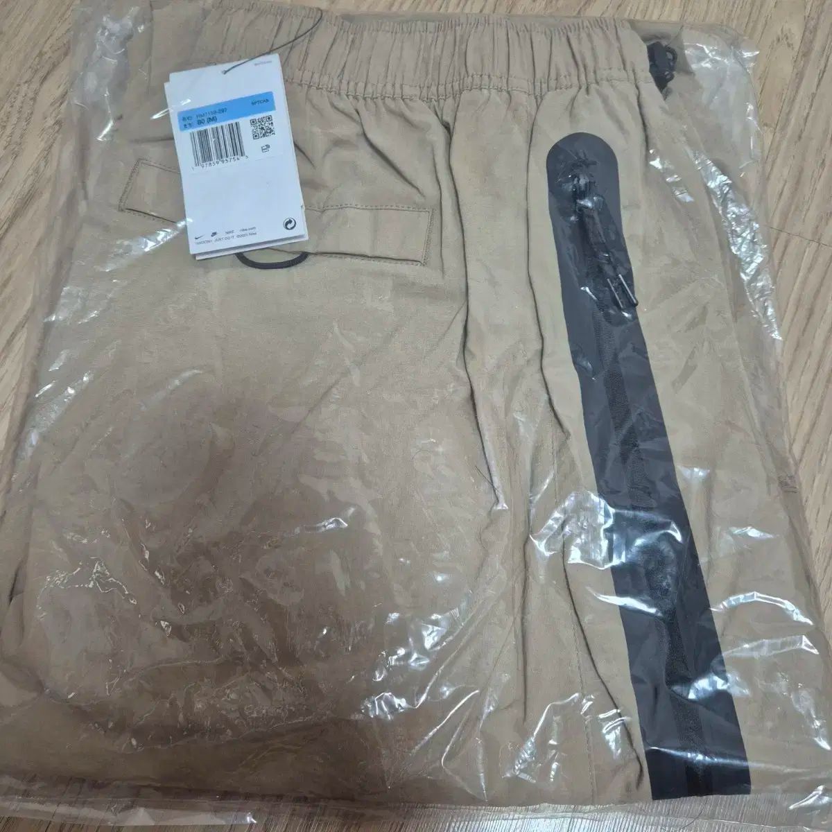 Nike ナイキ 正規品 HM7159 ー 297 テック パンツ ベージュ すべてのサイズ