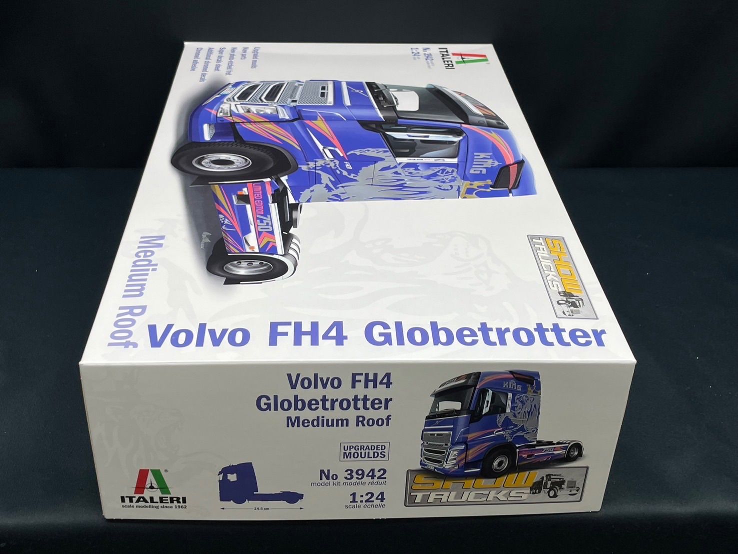 IT3942 1/24 ボルボ FH4 グローブ・トロッター ミディアムルーフ