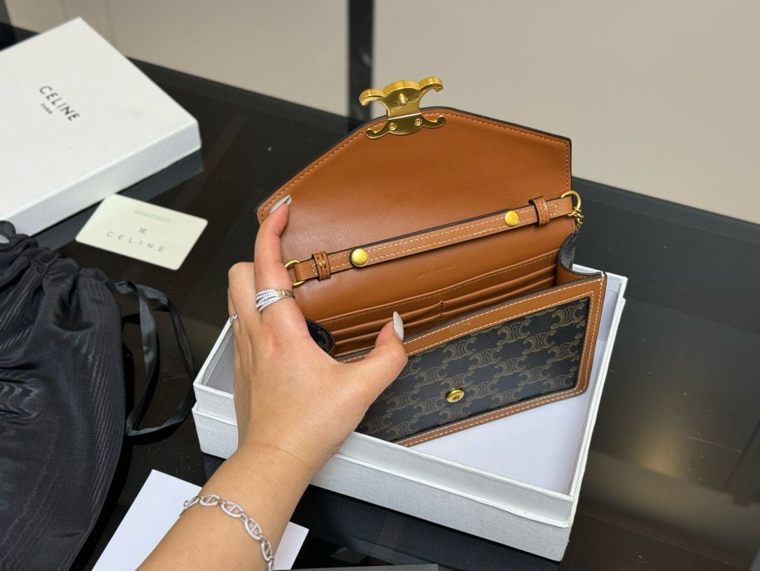 CELINE セリーヌ ドラムバッグ　チェーンバッグ ゴールドチェーン　ネイビー 60a772d5ad445efef1b9bb00d55a98