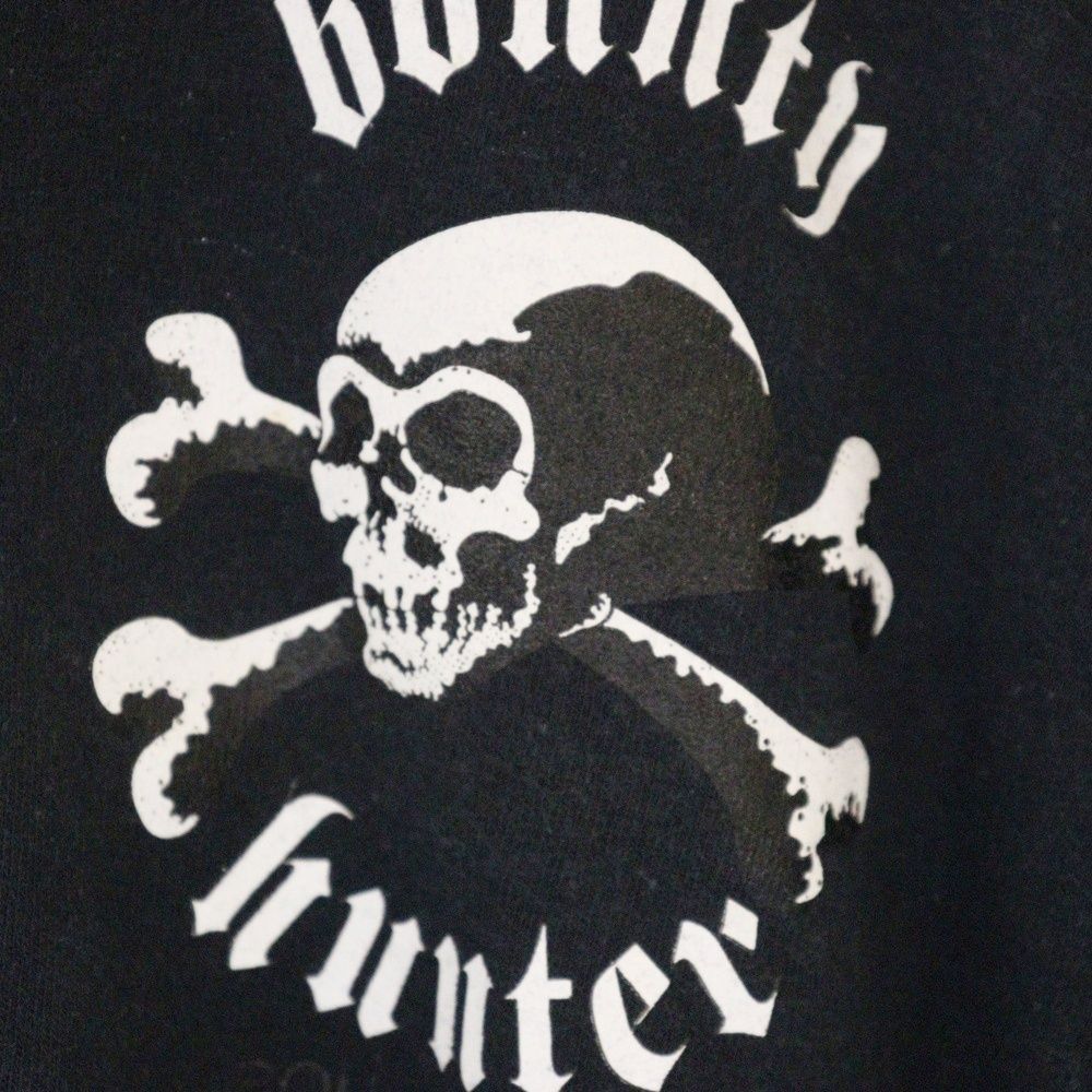 Bounty Hunter テディベア 2体+スカルクッション ステッカー付き Bounty Hunter テディベア 2体+スカルクッション ステッカー付き