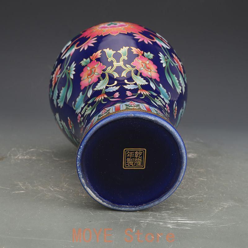 藍地琺瑯彩纏枝紋花瓶 装飾品 花瓶 美品 景徳鎮 陶磁器 工芸品 美術品 置物 大清乾隆藍地琺瑯彩纏枝紋花瓶 景徳鎮 陶磁器 装飾品 現代工芸品