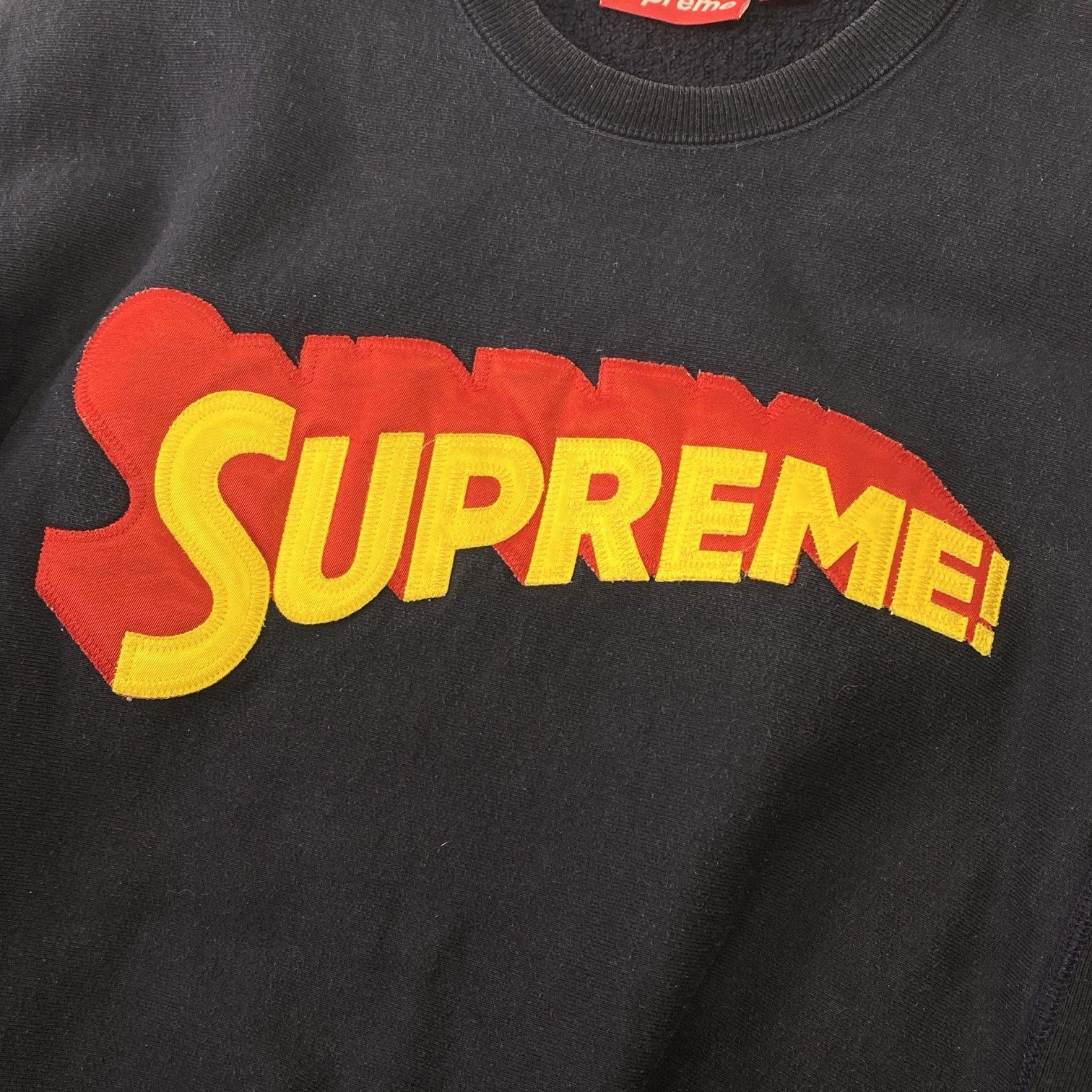 Supreme シュプリーム　スーパーマン