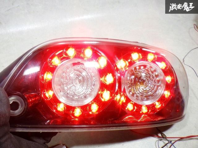 RX-8 SE3P LED テールランプ KOITO 220-41098 RX-8 SE3P LED テールランプ KOITO 220-41098 - メルカリ