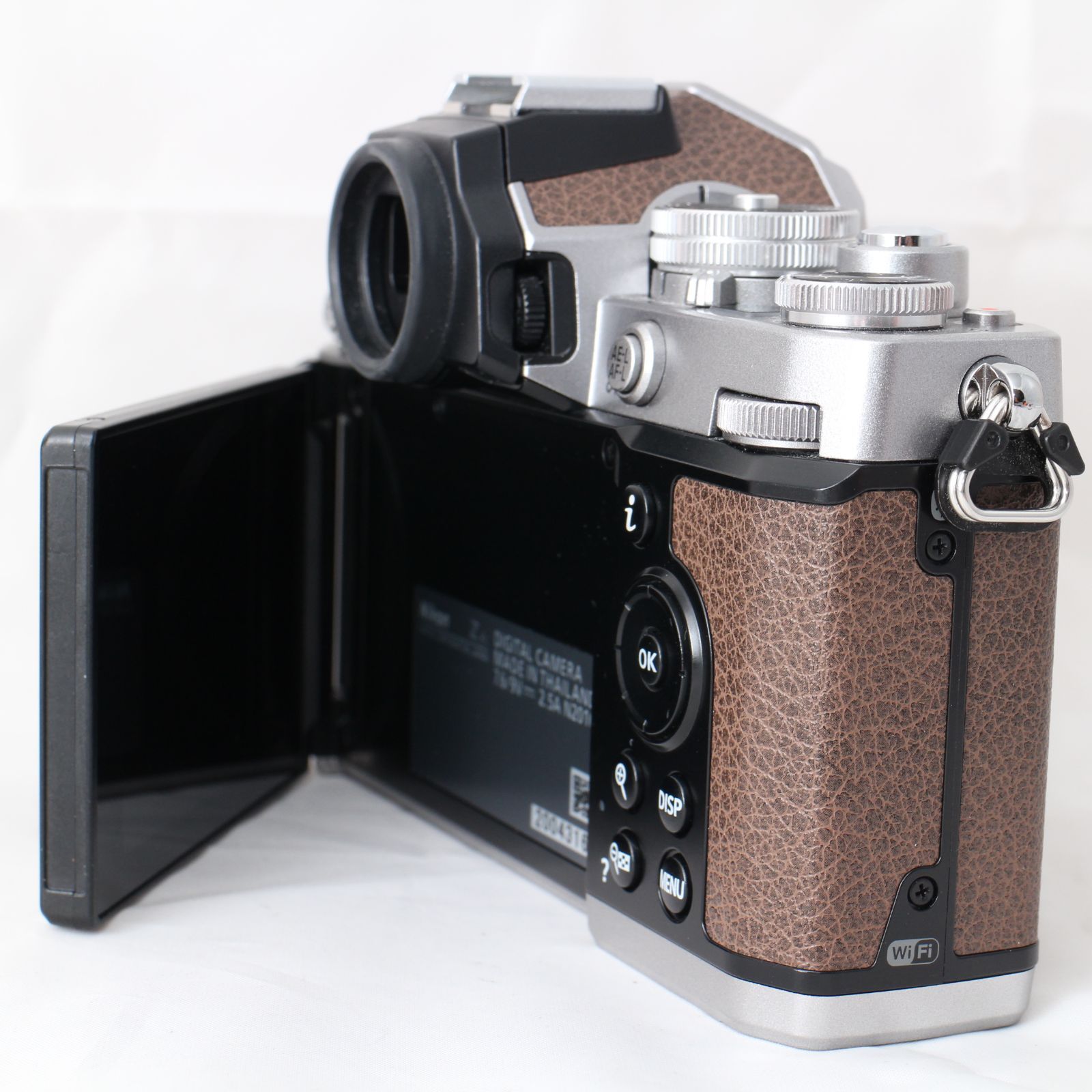 ★極上品★Nikon Z fc ボディ プレミアムエクステリア ナチュラルグレー ☆プレミアムエクステリア張替済（ナチュラルグレー・受付終了