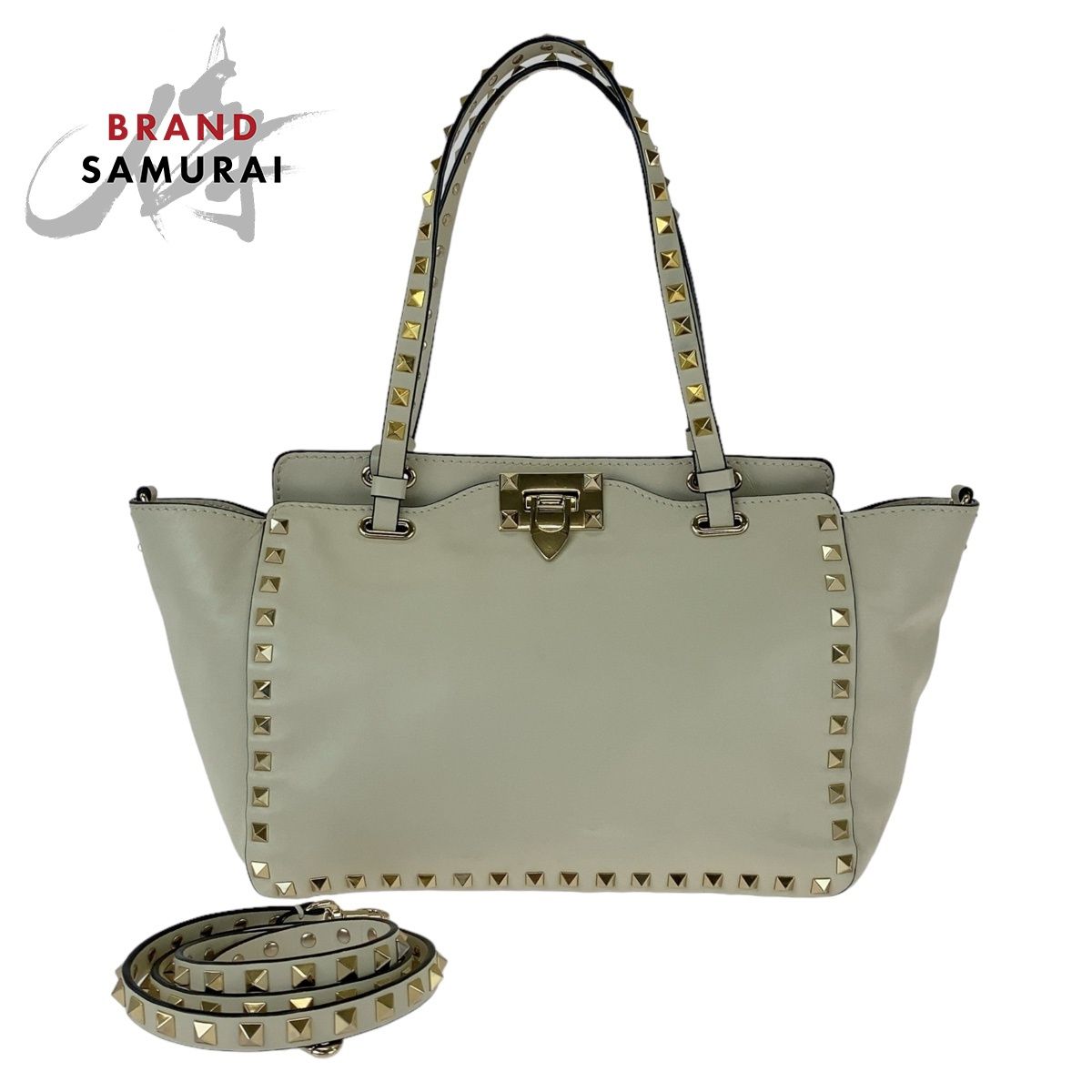 美品 VALENTINO ヴァレンティノ ロックスタッズ ホワイト レザー 美品 VALENTINO ヴァレンティノ ロックスタッズ ホワイト レザー