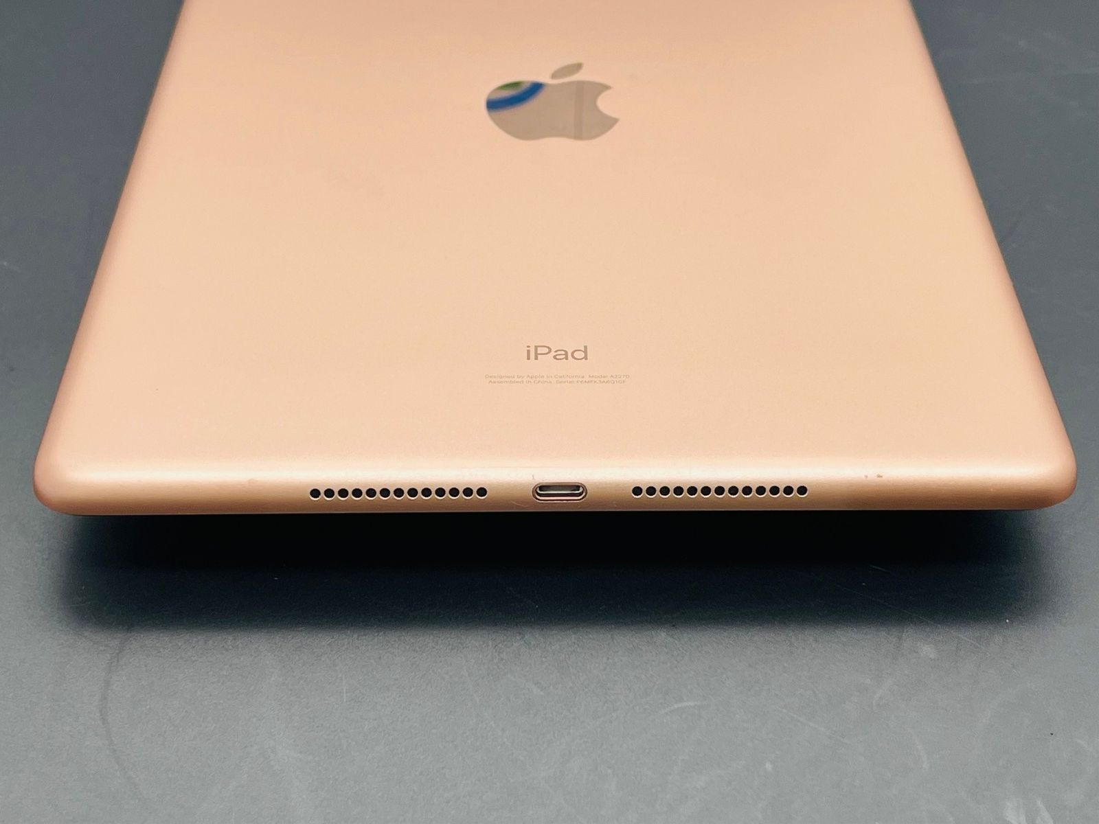 iPad 第8世代 32GB WI-FI 美品 美品 SIMフリー Wi-Fi＋cellular版