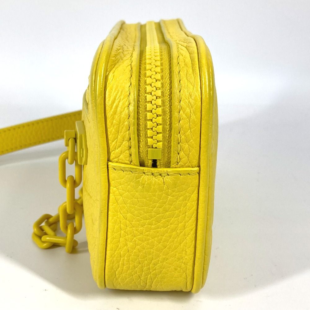VUITTON