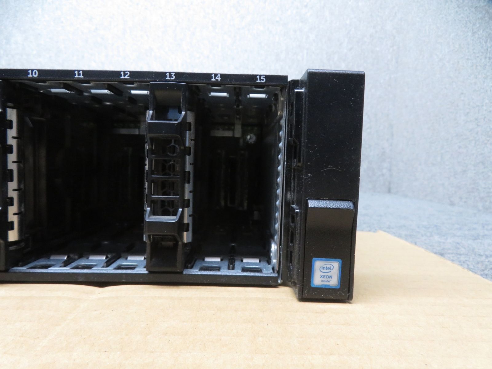 【サーバー】◆DELL PowerEdge R730◆Xeon E5-2687W v3　×2基 合計40CPU/高速1TB×２ HDD 【RAID1】/メモリ64GB◆Windows Server 2019◆到着後すぐに使える サーバー】◇DELL PowerEdge R730/Xeon E5-2687W v3 ×2基 合計