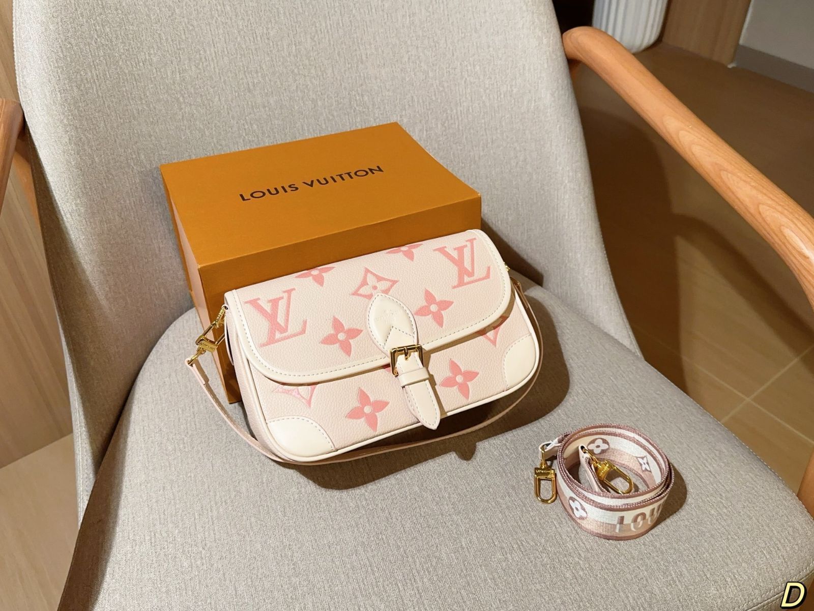 LOUIS VUITTON ルイヴィトン　ポーチ　小物入れ　モノグラム　バケット 楽天市場】【中古】 ルイヴィトン LOUIS VUITTON バケットPM付属