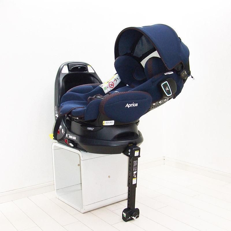 綺麗 チャイルドシート アップリカ R129 フラディア グロウ ISOFIX 360°セーフティー aprica 新生児から  中古チャイルドシート【B.綺麗】 - メルカリ