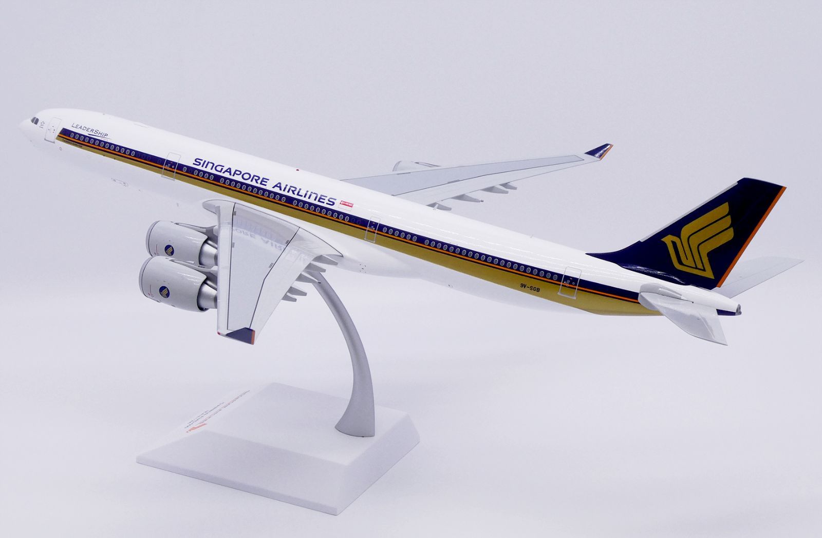 JC Wings 1:200 シンガポール航空 A340-500 9V-SGB Jcwings シンガポール航空 A340-500 9V-SGB 1/200 XX20673