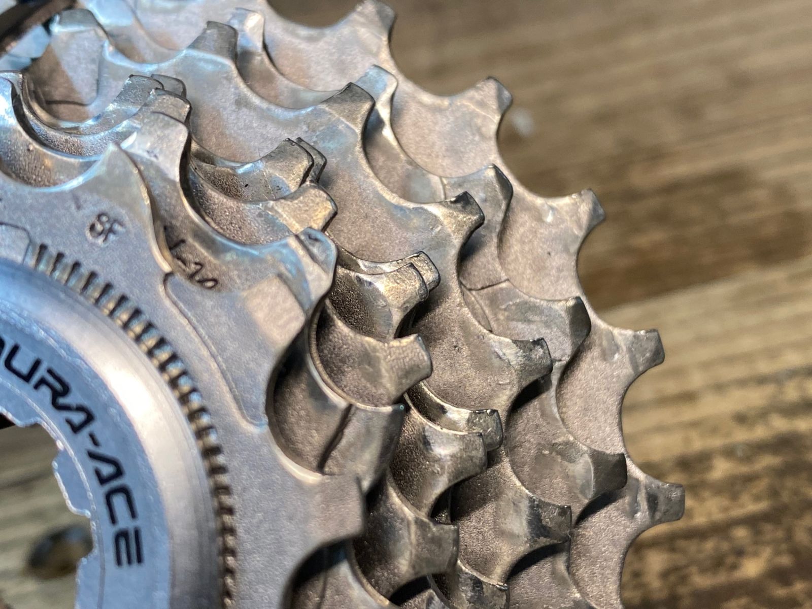 GY674 シマノ SHIMANO デュラエース DURA-ACE CS-7400 スプロケット 8s