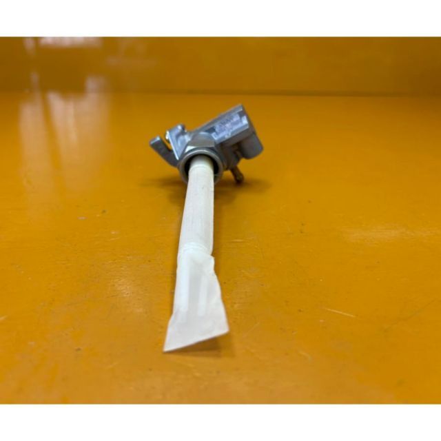 燃料コック ガソリンコック