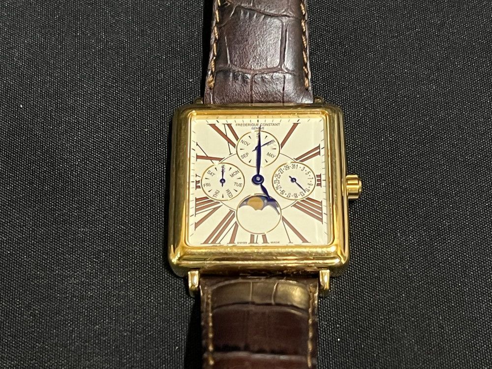 FREDERIQUE CONTANT フレデリックコンスタント FC265X3C5 6 ホワイト 腕時計