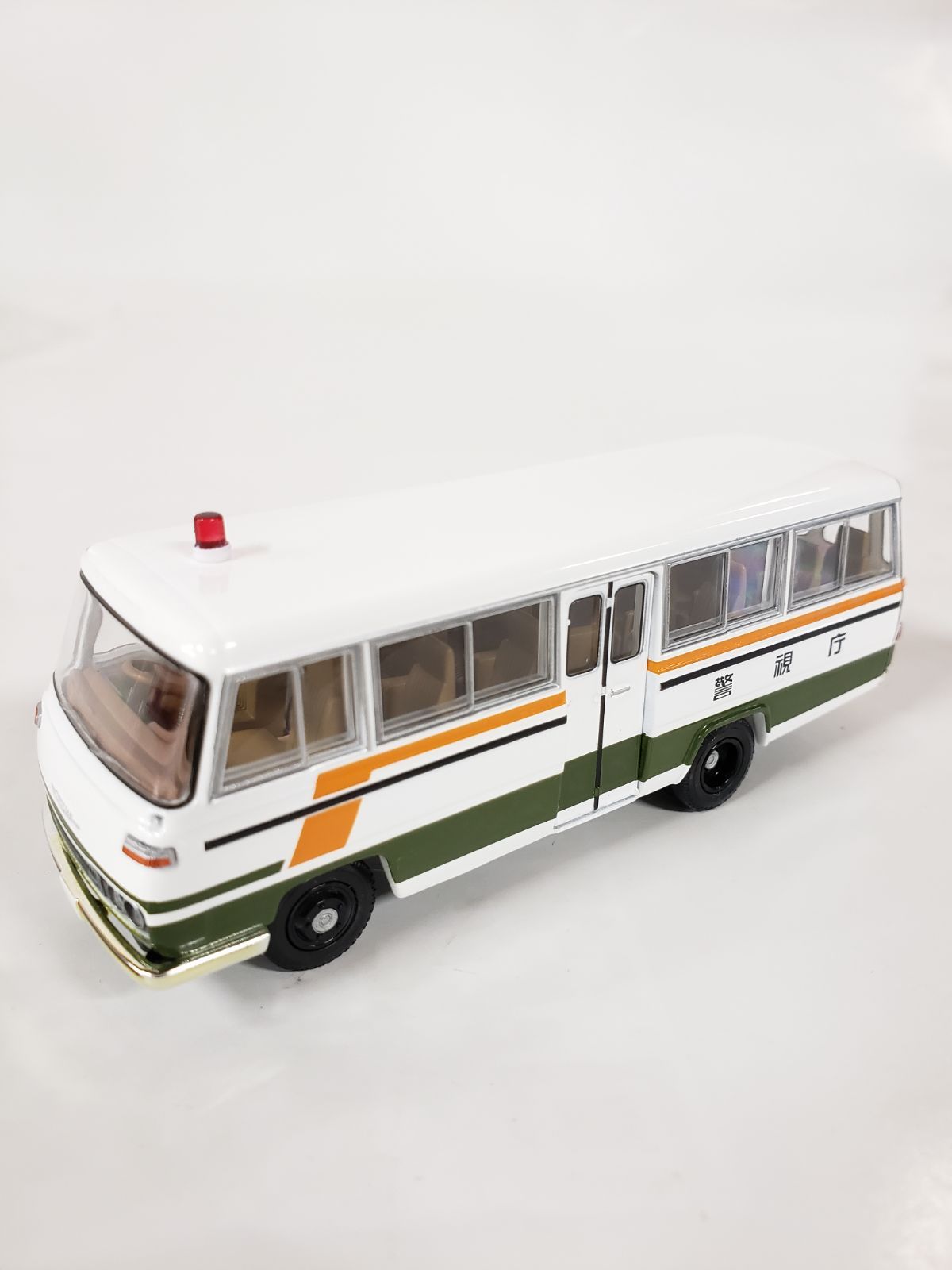 TOMYTEC LV-N52b ニッサン シビリアン 移動検問車 - メルカリ
