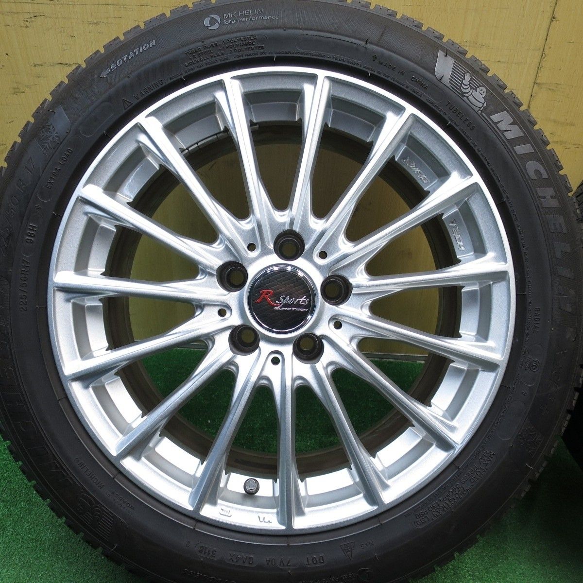 アウディQ3スタッドレス17インチユーロテックホイールセット アウディQ3スタッドレス17インチユーロテックホイールセット アウディ