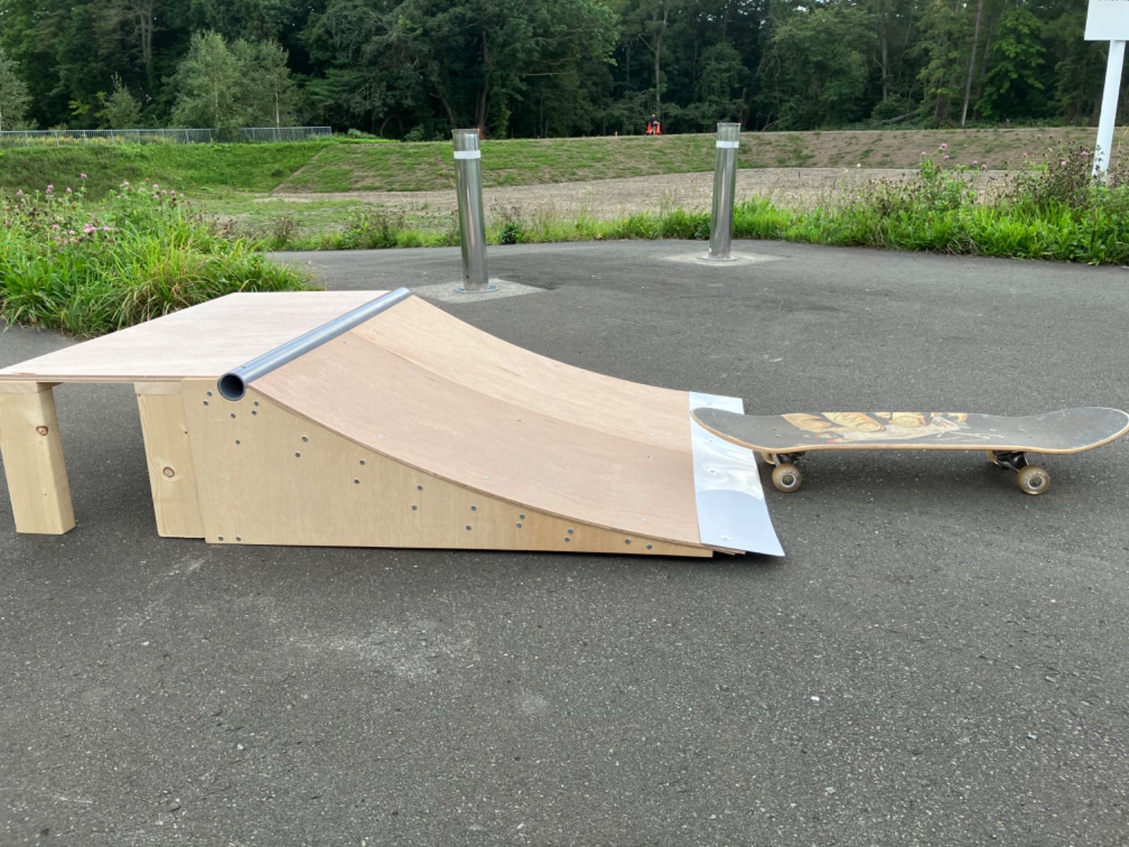 スケートボード用ミニランプ Lサイズ 楽天市場】スケボー ランプ スケートボード ジャンプ台 ミニランプ