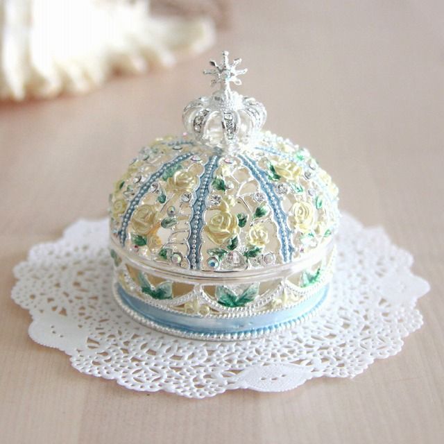 【新品 未使用】ジュエリーボックス ローズクラウン バラ 王冠 シルバーブルー ピィアース クリスマス EX6013