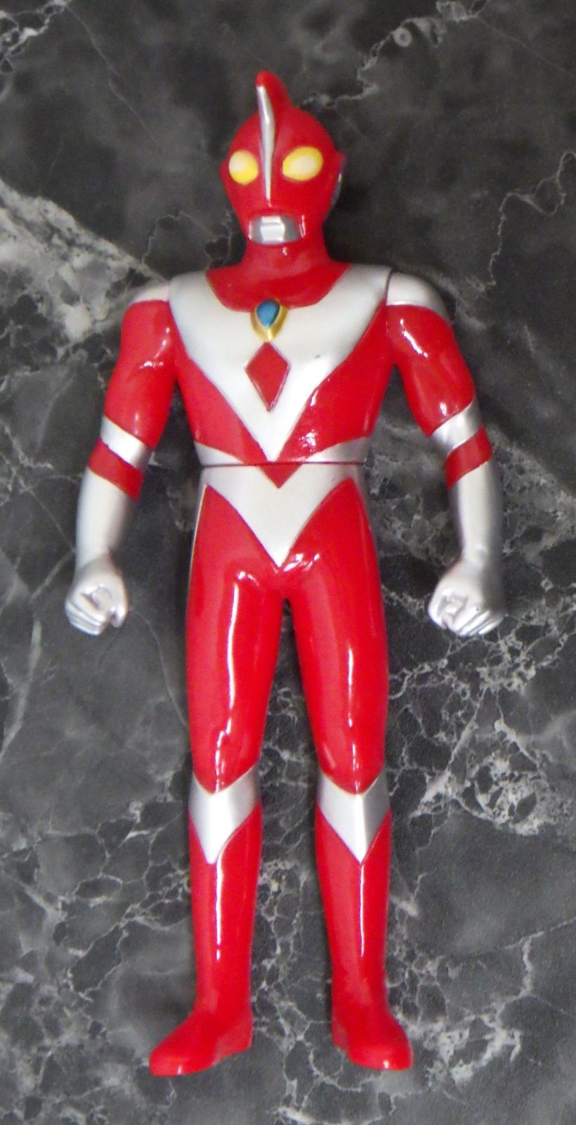 30.ウルトラヒーローシリーズ 17 ウルトラマンゼアス ソフビ