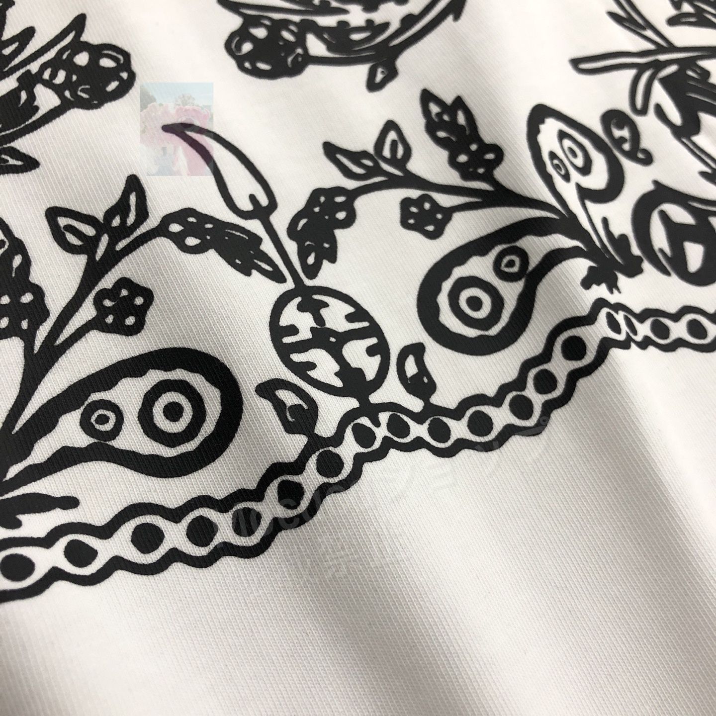 ストリートクールアルファベットロゴプリント半袖Tシャツ男女同型